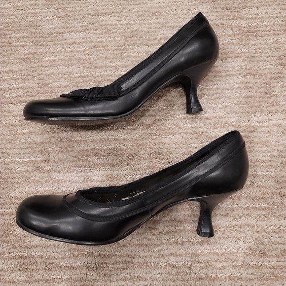 Trendzone Heeled Shoes - Picture 6 of 10